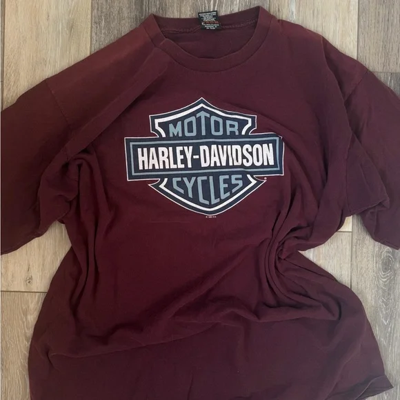 Harley-Davidson XXL worn in oversized moto Maroon tee with graphic - Picture 2 of 6